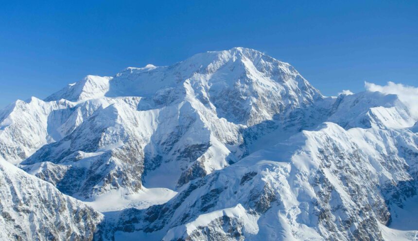 McKinley Montaña: Eine epische Reise durch Geschichte, Geografie und Vermächtnis